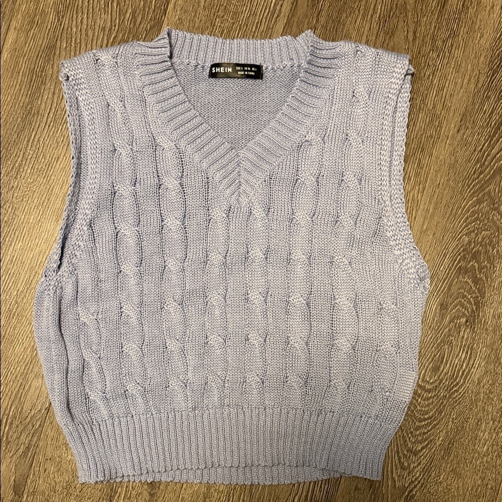 SHEIN Men's Light Gray V-Neck Sweater Vest